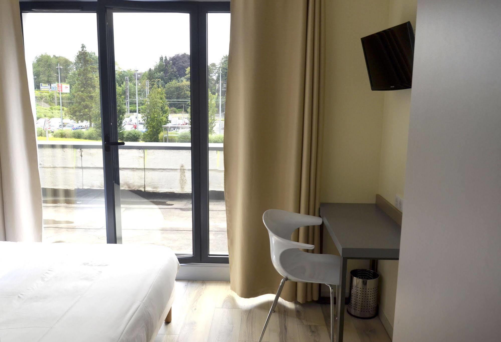 Le Grand Hotel Maubeuge Luaran gambar